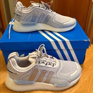 adidas youth 6.5 or women’s 8 NMD_V3 BOOST Shoes